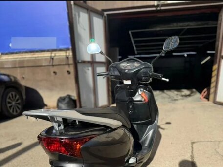 2012 Honda Lead 110, серый, 180000 рублей, вид 3