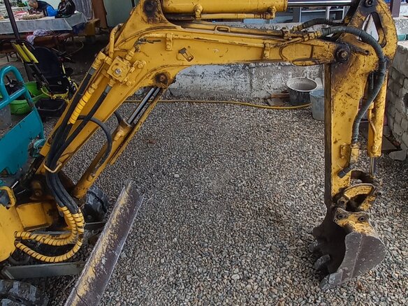 2000 Kobelco SK013, жёлтый, 1300000 рублей - вид 8