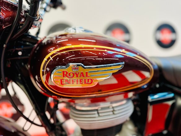 2026 Royal Enfield Bullet 350, красный, 461000 рублей - вид 17
