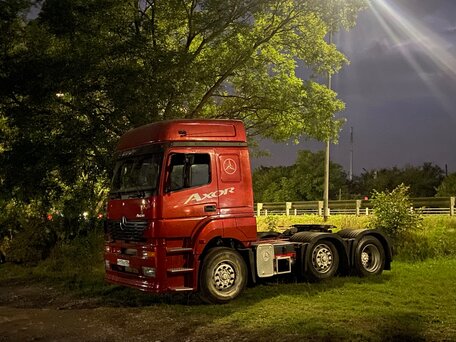 2003 Mercedes-Benz Axor, красный, 2700000 рублей, вид 1