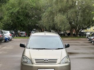 2001 Toyota Picnic II, золотистый, 550000 рублей, вид 1
