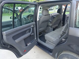 2008 Volkswagen Touran I Рестайлинг, чёрный, 440000 рублей, вид 5