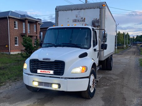 2003 Freightliner Business Class (M2), белый, 1490000 рублей, вид 2