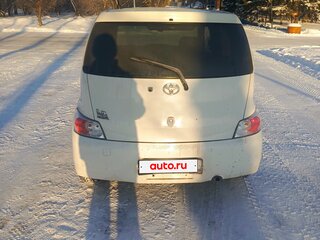 2016 Toyota bB II Рестайлинг, белый, 700000 рублей, вид 3
