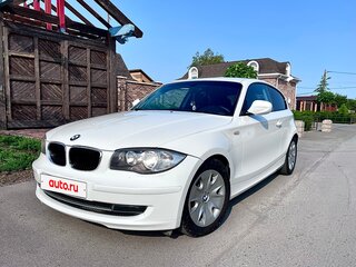 2011 BMW 1 серии 116i I (E81/E82/E87/E88) Рестайлинг, белый, 900000 рублей, вид 2
