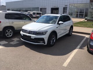2019 Volkswagen Tiguan II, белый, 4100000 рублей, вид 2