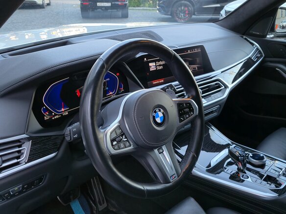 2020 BMW X7 35d I (G07), белый, 8250000 рублей - вид 13