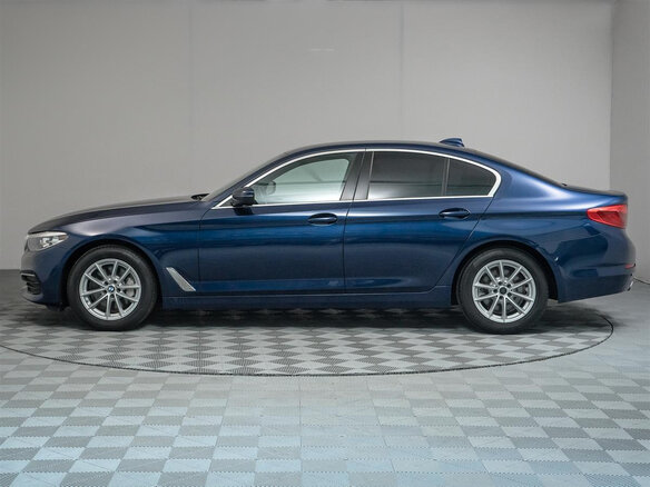 2017 BMW 5 серии 530i xDrive VII (G30/G31/G38), синий - вид 7