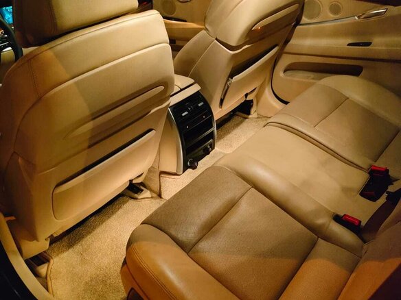 2013 BMW 5 серии Gran Turismo 530d xDrive VI (F10/F11/F07), чёрный, 2390000 рублей - вид 17