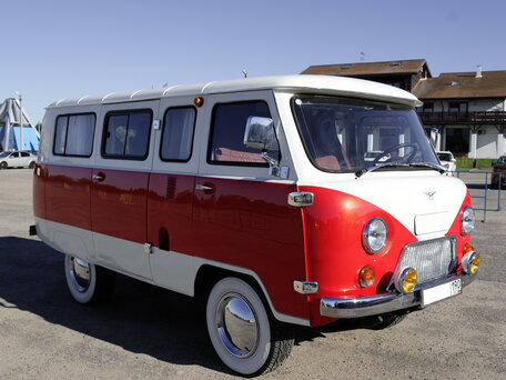 2017 УАЗ 2206, красный, 3585000 рублей, вид 1