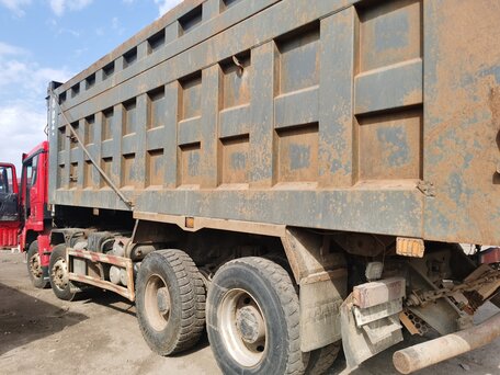 2022 Shacman (Shaanxi) SX3318, красный, 1865220 рублей, вид 2