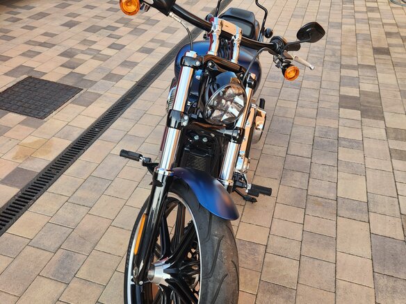 2017 Harley-Davidson Breakout, синий, 2650000 рублей - вид 3