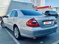 2004 Mercedes-Benz E-Класс 200 III (W211, S211), серебристый, 900000 рублей - вид 4