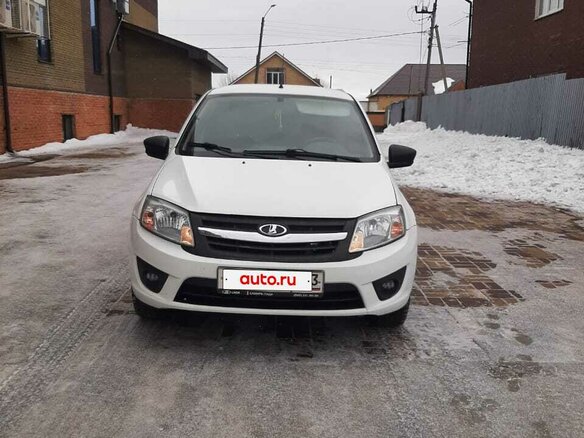 2017 Lada (ВАЗ) Granta I, белый, 340000 рублей - вид 9