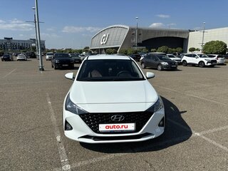 2020 Hyundai Solaris II Рестайлинг, белый, 1350000 рублей, вид 5