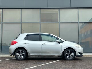 2007 Toyota Auris I, серебристый, 436000 рублей, вид 3