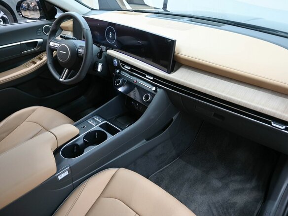 2025 Hyundai Sonata VIII (DN8) Рестайлинг, чёрный, 4319900 рублей - вид 9