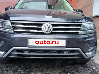 2020 Volkswagen Tiguan Allspace II, чёрный, 2439978 рублей, вид 1