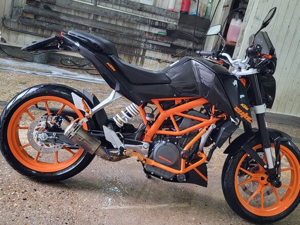 2014 KTM 390 Duke, чёрный, 370000 рублей - вид 2