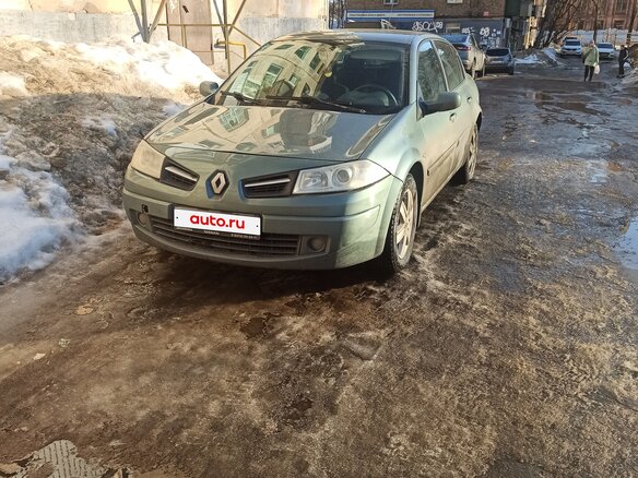 2008 Renault Megane II Рестайлинг, зелёный, 580000 рублей