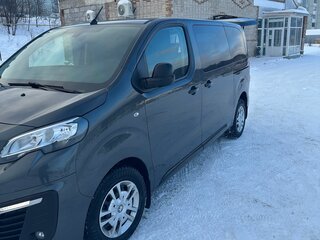 2018 Peugeot Traveller I, серый, 2600000 рублей, вид 1