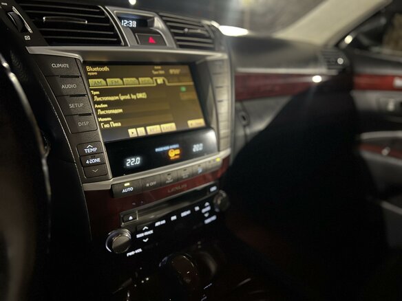 2010 Lexus LS 460 IV Рестайлинг, чёрный - вид 16