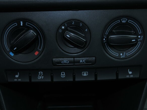 2015 Skoda Rapid I, белый - вид 13