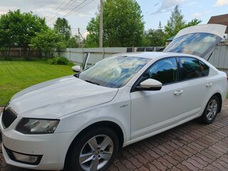 2015 Skoda Octavia III (A7), белый, 1400000 рублей, вид 1