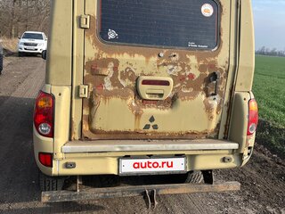 2009 Mitsubishi L200 IV, бежевый, 750000 рублей, вид 2