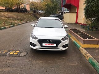 2017 Hyundai Solaris II, белый, 1420000 рублей, вид 3
