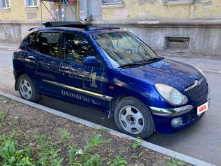 2002 Daihatsu Sirion I (M1), синий, 300000 рублей, вид 4