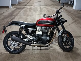 2021 Triumph Speed Twin, красный, 976000 рублей, вид 4