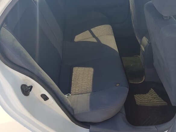 2000 Mitsubishi Lancer, белый - вид 12