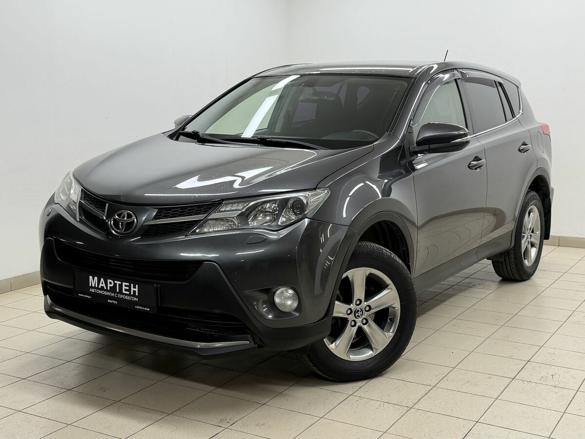 Открыть фотографии: Toyota RAV4 IV (XA40)