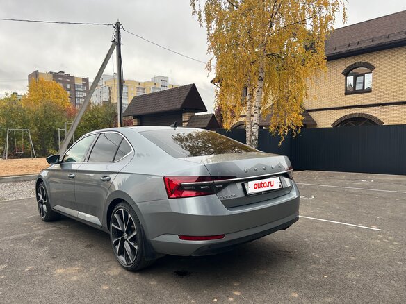 2019 Skoda Superb III Рестайлинг, серый, 2500000 рублей - вид 29