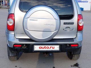 2015 Chevrolet Niva I Рестайлинг, серебристый, 550000 рублей, вид 5