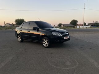 2012 Lada (ВАЗ) Granta I, чёрный, 380000 рублей, вид 2