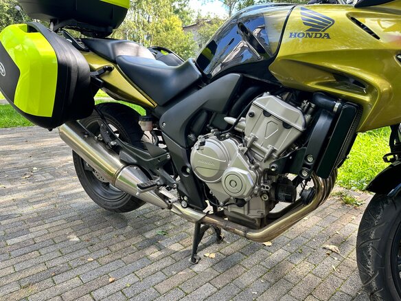 2013 Honda CBF 600, золотистый, 750000 рублей - вид 28