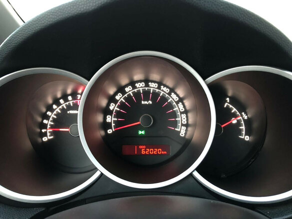 2014 Kia Venga 5-speed I, белый - вид 11