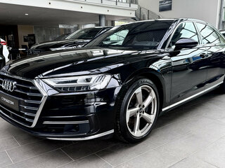 Audi A8 Long 55 TFSI IV (D5)