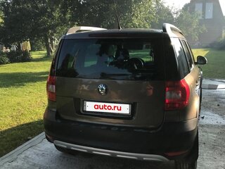 2010 Skoda Yeti I, коричневый, 680000 рублей, вид 5