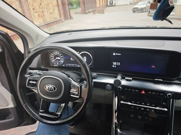 2021 Kia Carnival IV, чёрный, 3150000 рублей - вид 6