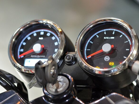 2024 Royal Enfield Continental GT, пурпурный, 649000 рублей - вид 9
