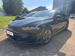 2021 Kia K5 III, чёрный, 2330000 рублей, вид 5