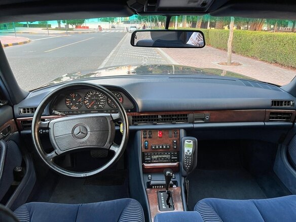 1989 Mercedes-Benz S-Класс 560 II (W126) Рестайлинг, синий, 7000000 рублей - вид 24