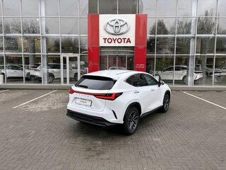 2025 Lexus NX 200 II, белый, 6450000 рублей, вид 5