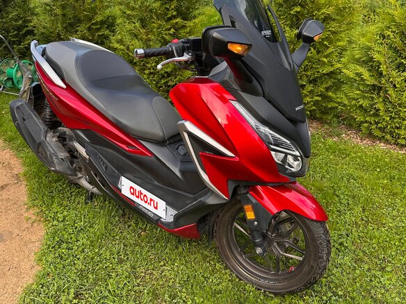 2021 Honda Forza, красный, 549000 рублей - вид 11