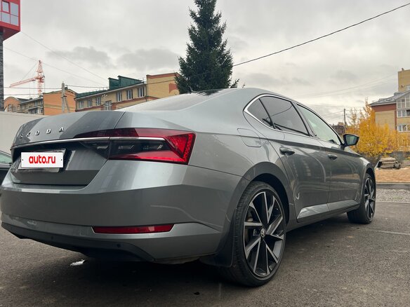 2019 Skoda Superb III Рестайлинг, серый, 2500000 рублей - вид 32