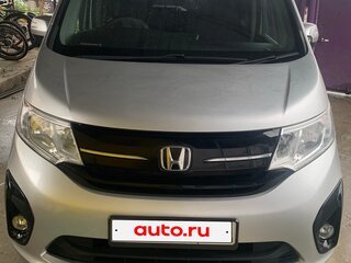 2018 Honda Stepwgn Spada V Рестайлинг, серебристый, 1999999 рублей, вид 5