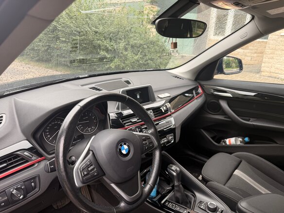 2017 BMW X1 20i xDrive II (F48), синий, 2550000 рублей - вид 7